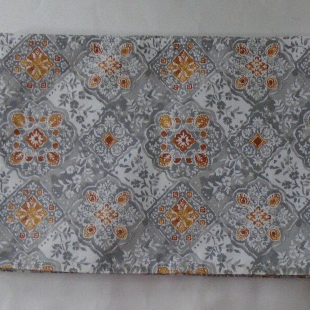 Bella lux Moroccan Tuscan Inspired Pattern Placemats set of 4 Grey Brown 3433